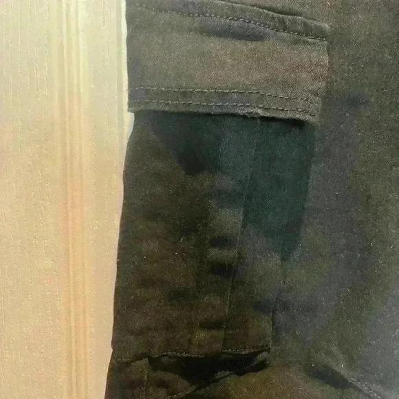 NWT Cargo  pants for Men Waist 17 inches - Picture 3 of 11